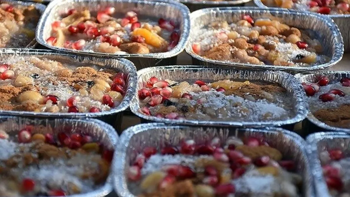 Bereketin ve Birliğin Simgesi Aşure Günü Yarın İdraedilecek: Anlamı ve Önemi