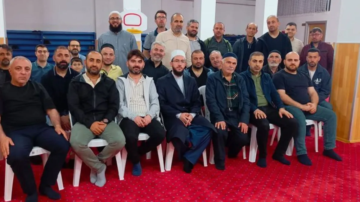 Bağcılar'da Babalar, Manevi Gelişim İçin "Baba Okulu"nda Buluştu