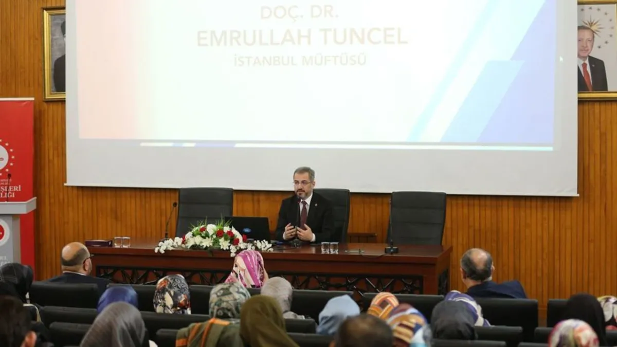 Müftü Tuncel'den Aile Vurgusu: 'Tufanda Nuh'un Gemisi Gibi'
