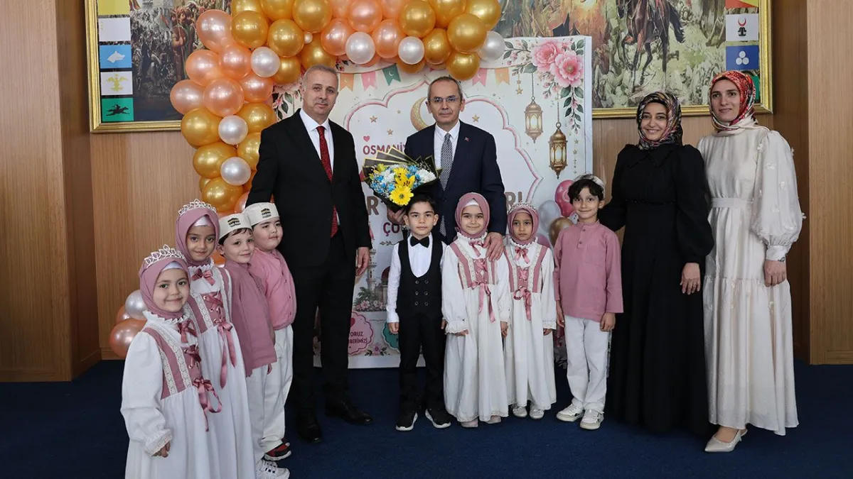 Osmaniye'de Minik Yürekler Kur'an-ı Kerim'le Mezun Oldu: 4-6 Yaş Kur'an Kursları Mezuniyet Şenliği Coşkusu