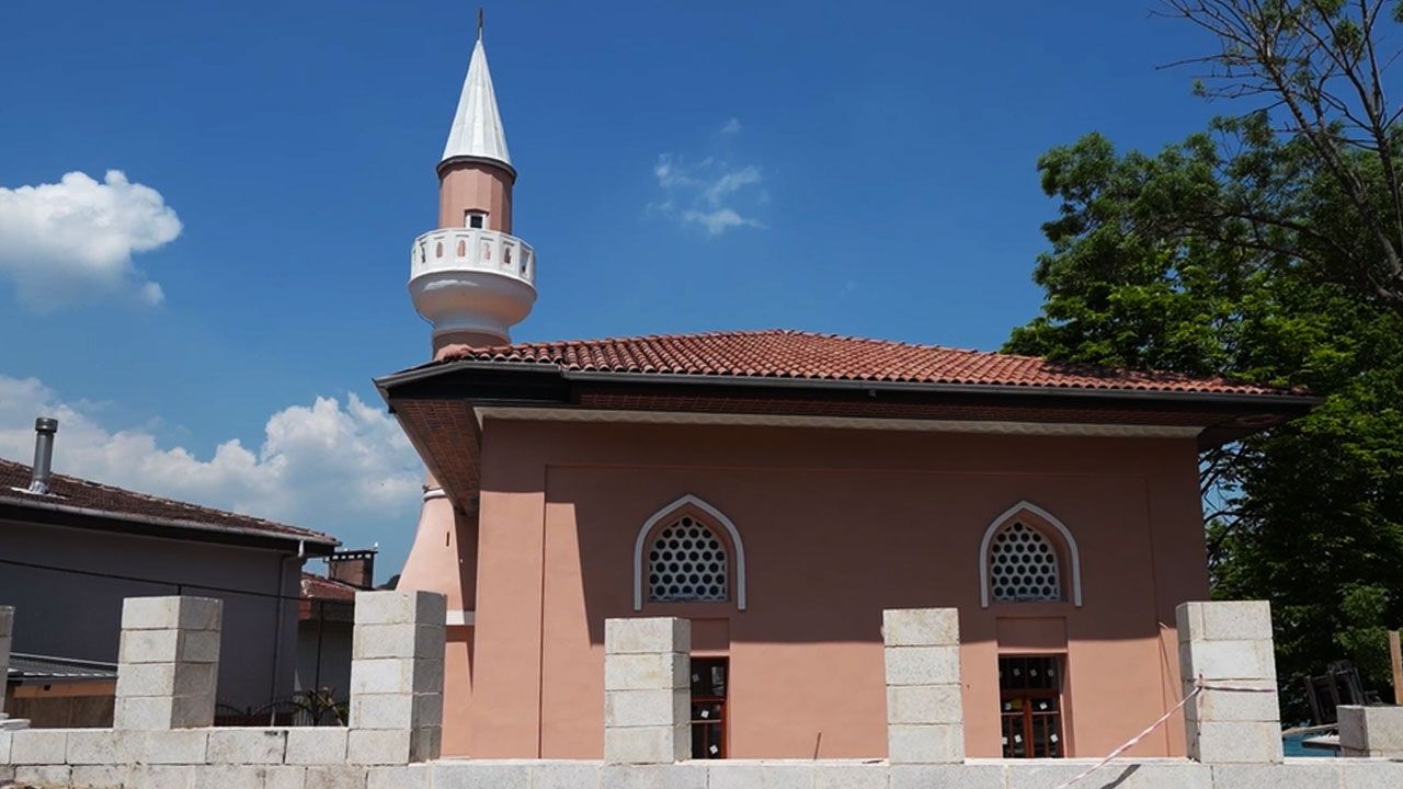 Tarihi Kandilli Camii, Bayramda Yeniden İbadete Açılıyor: 2 Yıllık Restorasyon Sona Erdi
