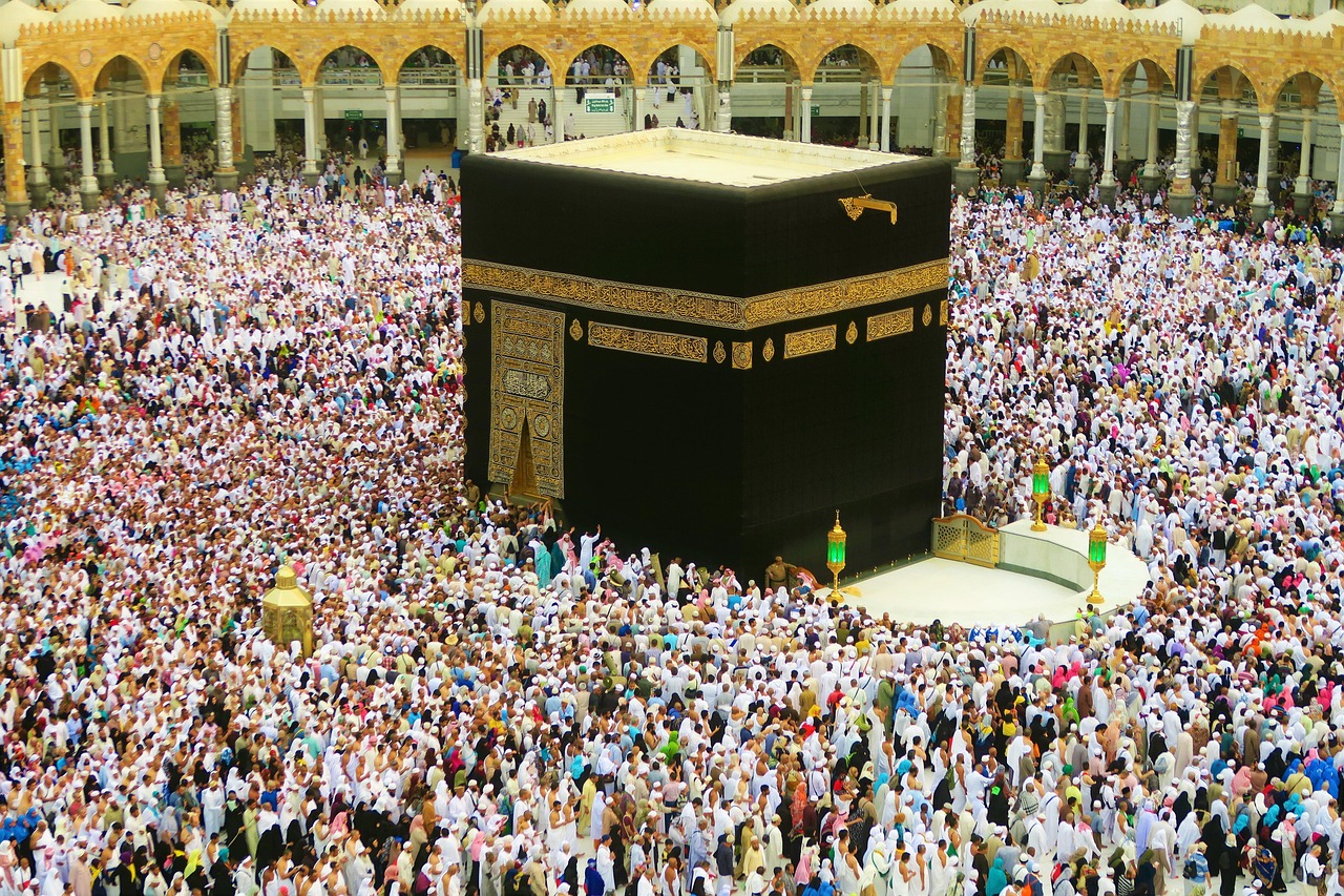 Kabe — Hac — Din
