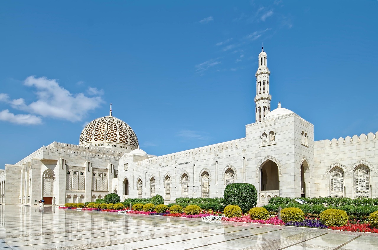 Sultan kabus ulu camii — Umman — Küçük hindistan cevizi