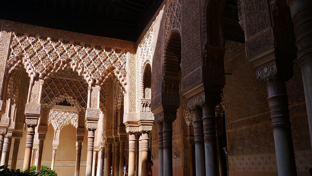 Granada — Dünya mirası — Alhambra — Kabe.com.tr Kutsal Mekanlar Galerisi