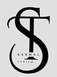 Sarmal Turi̇zm Seyahat Acentası Yetkili Umre Acentesi Logosu
