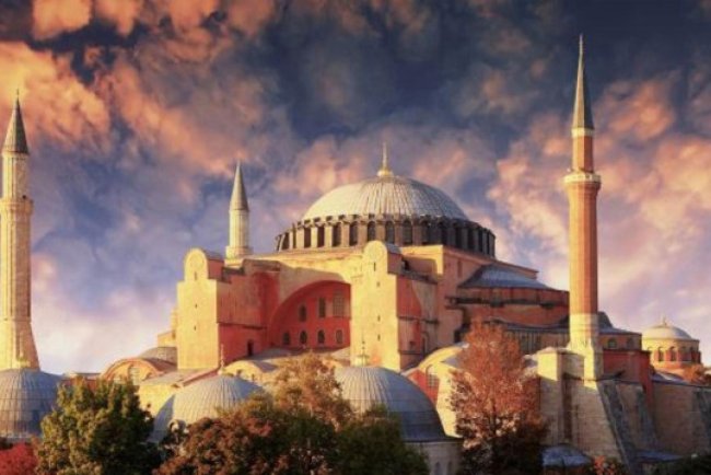 Rahmet ve bereketin sağanak sağanak yağdığı Regaip Gecesi'nin önemi nedir?