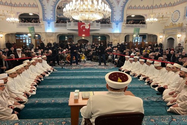 Zeytinburnu'nda hafızlar icazet aldı