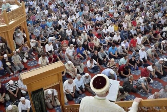 CUMA HUTBESİ KONUSU (24 Ocak 2025): Miracın Hediyesi, Dinimizin Direği Namaz