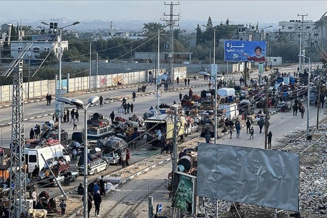 İşgalciler, Gazze'de evlerine dönmeyi bekleyenlere ateş açtı