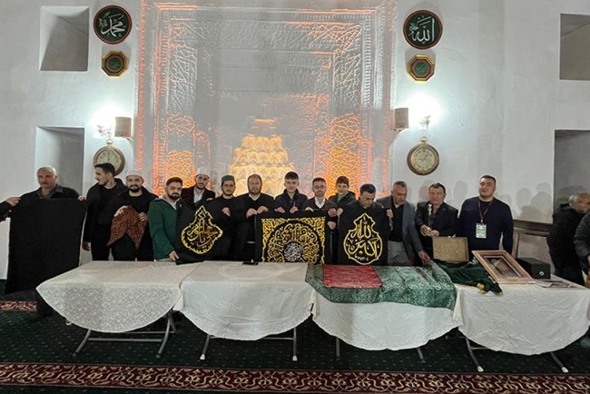 Camide Mukaddes Emanetler Sergisi açıldı