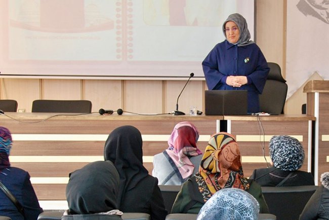 Karabük'te umreciler bilgilendirildi