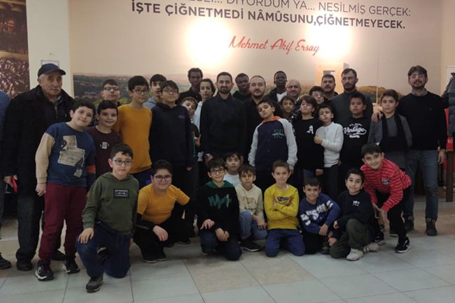 Tepebaşı’nda gençler "Ara Dönem Kampı"nda buluştu