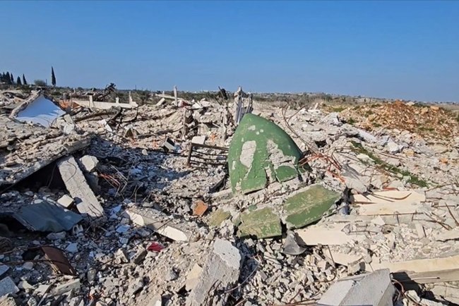 İşgalcilerin çekildiği Duheyra bölgesindeki evlerine dönen Lübnanlılar yıkımla karşılaştı