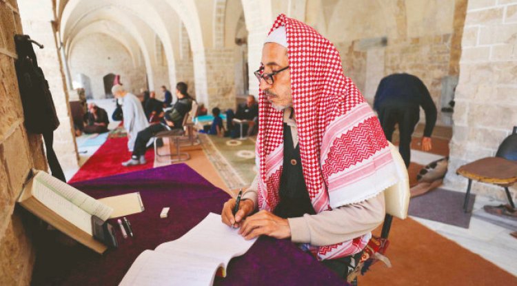 Yıkıntıları bile güç veriyor