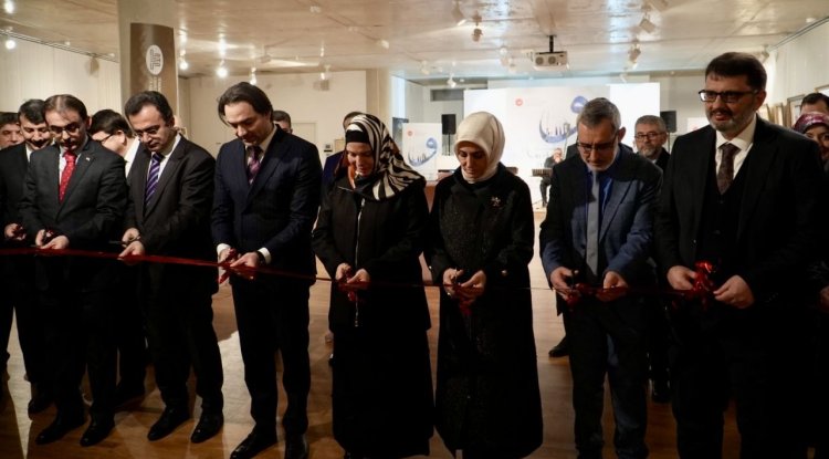 Almanya'da "Gelenekten Geleceğe Türk İslam Sanatları" sergisi açıldı