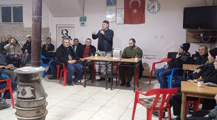 Hisarcık'ta kahvehane sohbetleri sürüyor