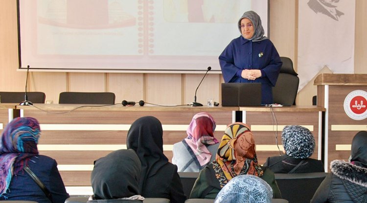 Karabük'te umreciler bilgilendirildi