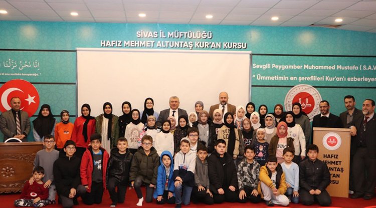 Sivas'ta "Cennet Çiçekleri" ödüllendirildi