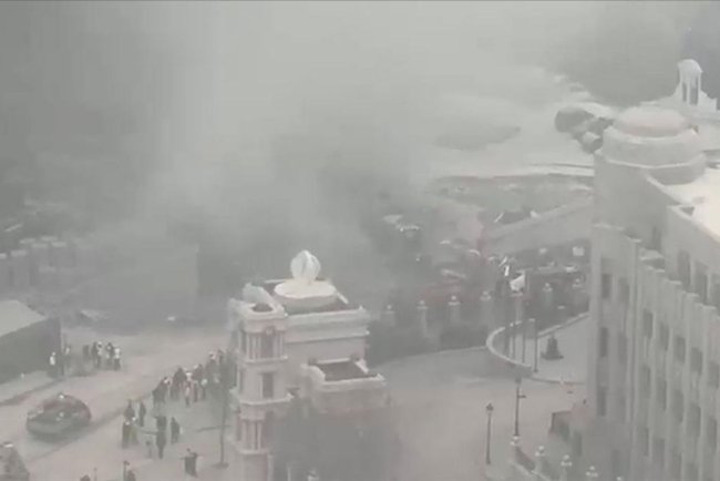 Ankara'da inşaat alanında çıkan yangına müdahale ediliyor