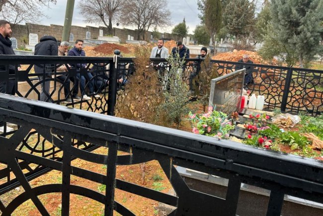 Depremde vefat edenler unutulmadı