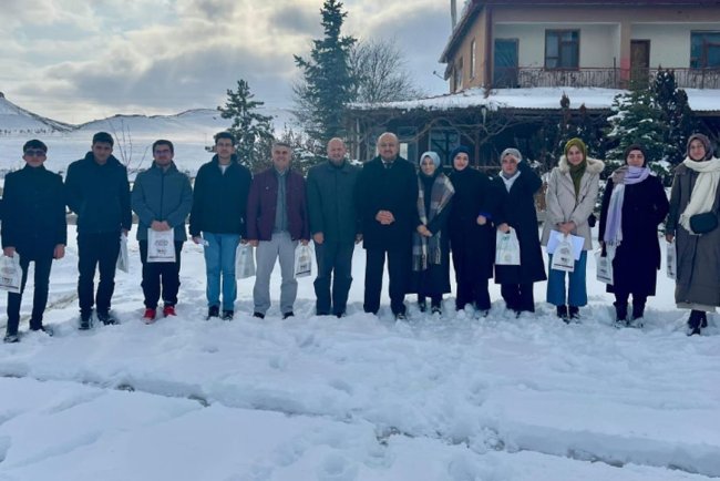 Ulaş'ta genç gönüller çocuklarla buluştu