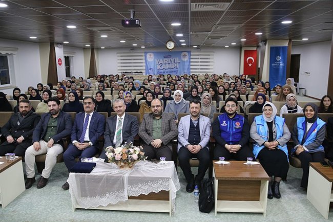Diyarbakır'da TDV Yarıyıl Kampı Kapanış Töreni yapıldı