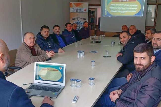 Çorum'da personele "Baba Okulu Semineri"