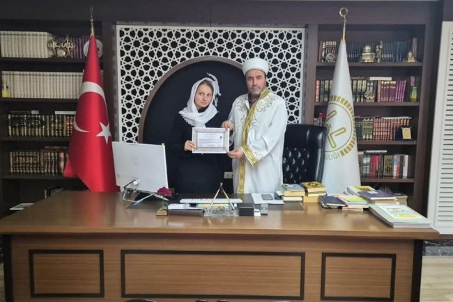 Alanya'da Ukrayna vatandaşı Müslüman oldu