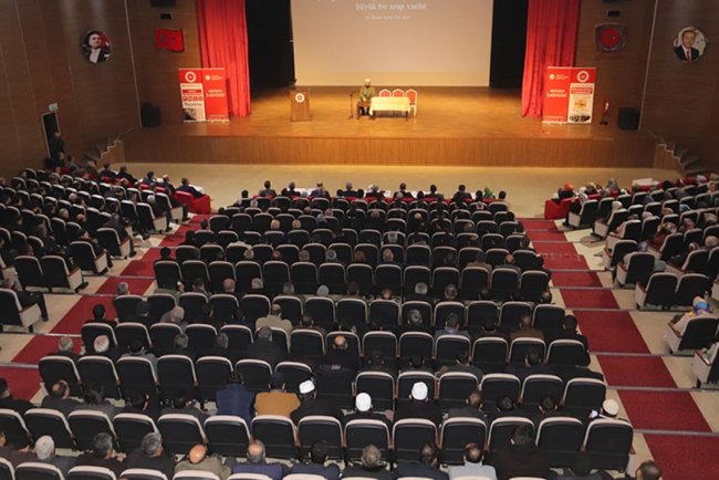 Adıyaman'da dijital dünyada dini değerlerin temsili konuşuldu