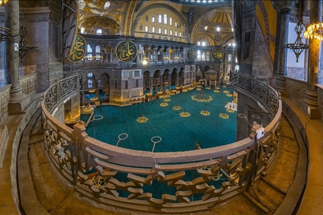 Ayasofya-i Kebir Cami-i Şerifi'nin galeri katındaki gelirden devlete pay aktarılmadığı iddiasına yalanlama