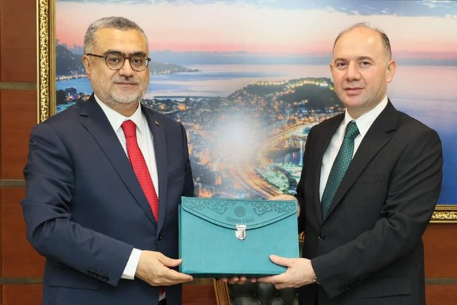 Başkan Yardımcısı Dinç, Giresun'da ziyaretlerde bulundu