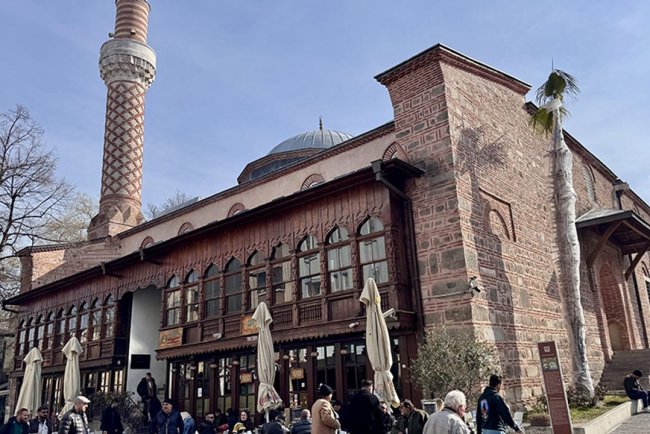 Bulgaristan'da Cuma Camii'ne yönelik 2014'teki saldırı sonrası başlatılan "Hoşgörü Kahvesi" geleneği yaşatılıyor