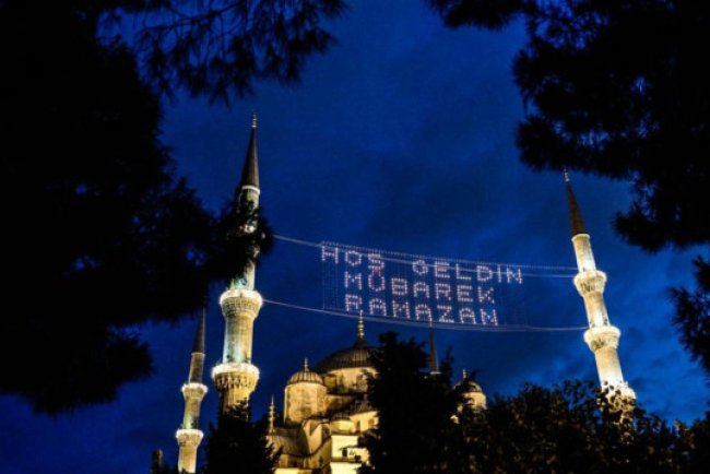 2025 Antalya Ramazan imsakiyesi sahur imsak vakti iftar ve akşam ezan saatleri