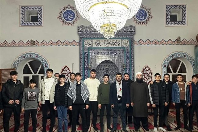 Gerger'de gençler dini bilgilerde yarıştı