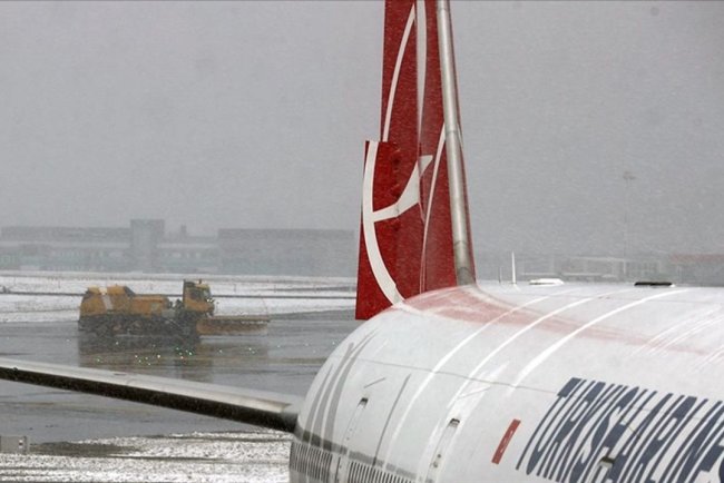İstanbul'da kar yağışı nedeniyle 19-21 Şubat'ta bazı uçuşlar iptal edilecek