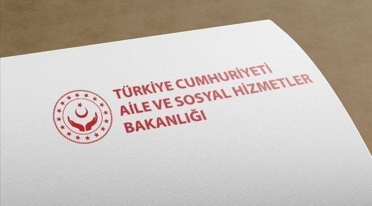 Aile ve Sosyal Hizmetler Bakanlığı dijital mecrada çocuklara yönelik 450 zararlı içeriğe "dur" dedi