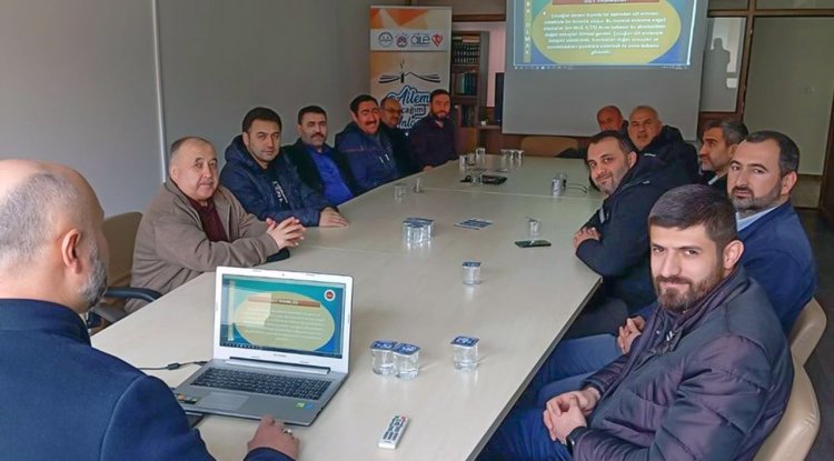 Çorum'da personele "Baba Okulu Semineri"