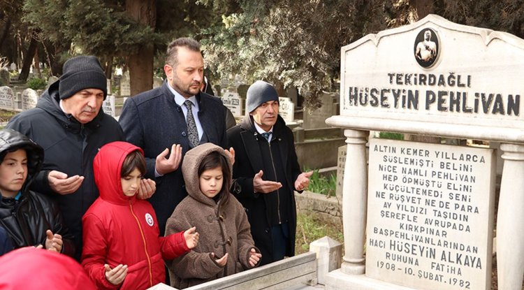 Tekirdağlı Hüseyin Pehlivan dualarla anıldı