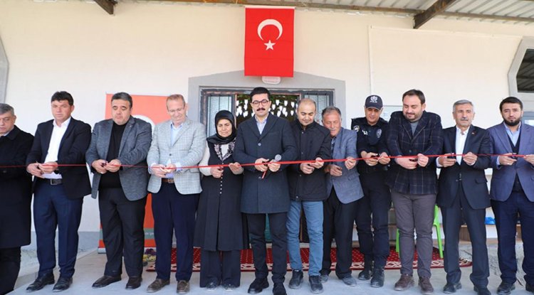 Koruyucu anne yaptırdığı camiyle evlatlığının adını yaşatacak