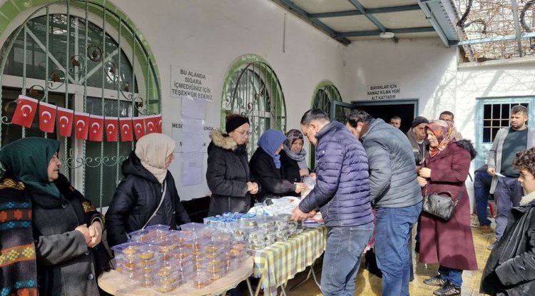 Avcılar'da hayır çarşısı kuruldu