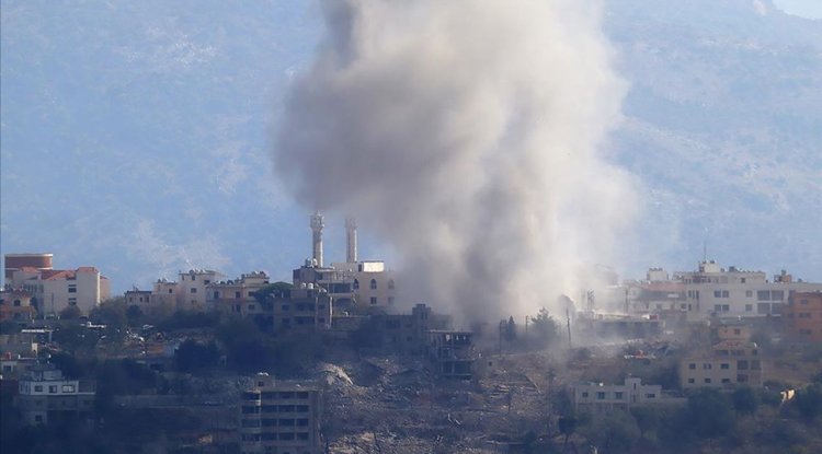 İşgalciler Lübnan'ın güneyinde büyük bir patlama gerçekleştirdi