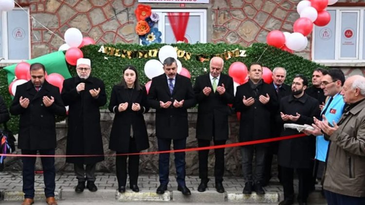 Uzundere'de Gençlik Merkezi ve Kur'an Kursu dualarla açıldı