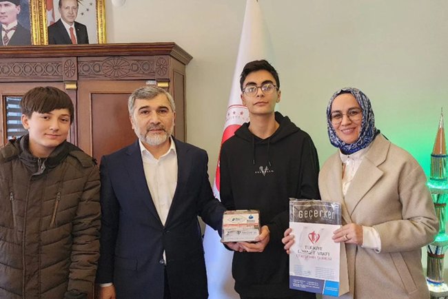 Liseli öğrencilerden su kuyusu projesine destek