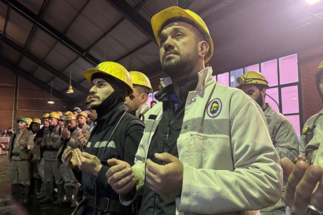 Zonguldak'taki grizu faciasında hayatını kaybeden 263 maden işçisi dualarla anıldı