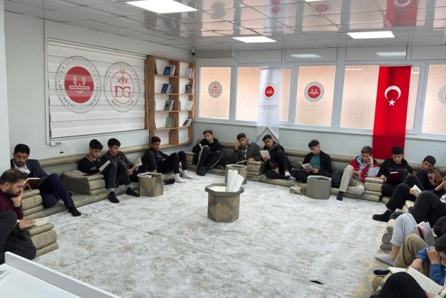 Genç Ofis Ramazan’da gençleri ağırlıyor