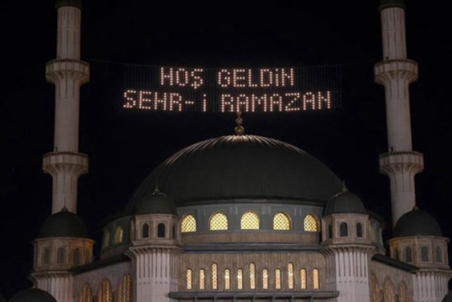 Ankara iftar vakti 2025: Ankara'da akşam ezanı saat kaçta okunuyor? 9 Mart Ramazan imsakiyesi