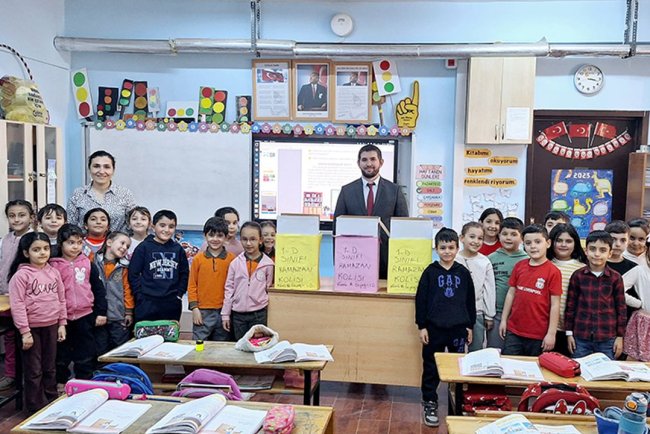 Iğdır'da minikler iyilik için el ele verdi