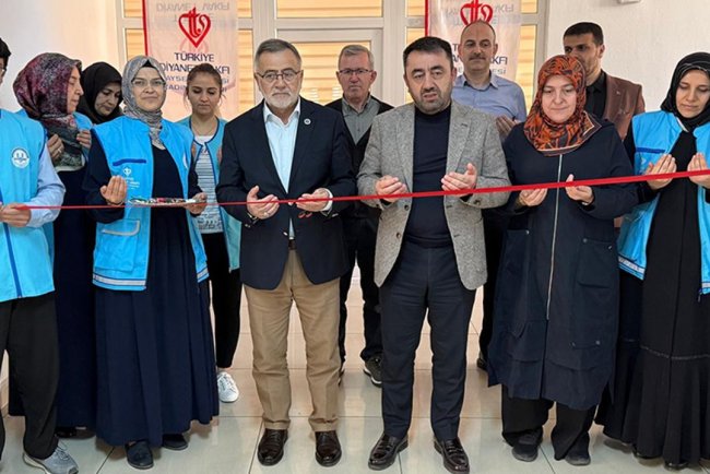 TDV Kayseri İyilik Çarşısı açıldı