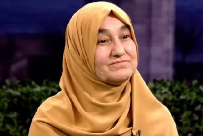 Uzman aile danışmanı Saliha Erdim modern dünyada aileyi tehdit eden unsurların çözümlerini anlattı