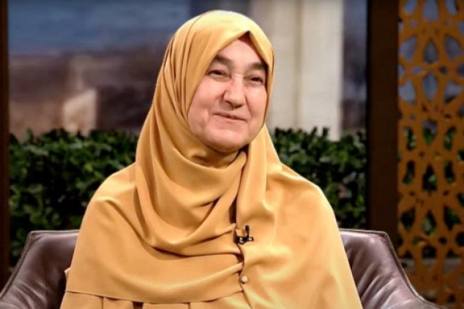 Uzman Aile Danışmanı Saliha Erdim: Peygamber sevgisi 0-7 yaş arasında aşılanmalı